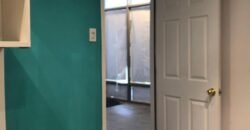 1294 Rue Ontario E. Montréal (Ville-Marie), Québec H2L1R6
