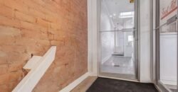 4909 Rue Sherbrooke O. #A Westmount, Québec H3Z1H2