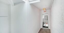 4909 Rue Sherbrooke O. #A Westmount, Québec H3Z1H2