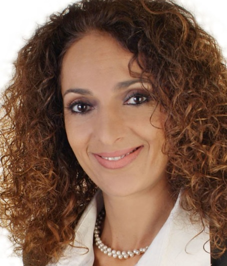 Headshot photo of Banny Bar.